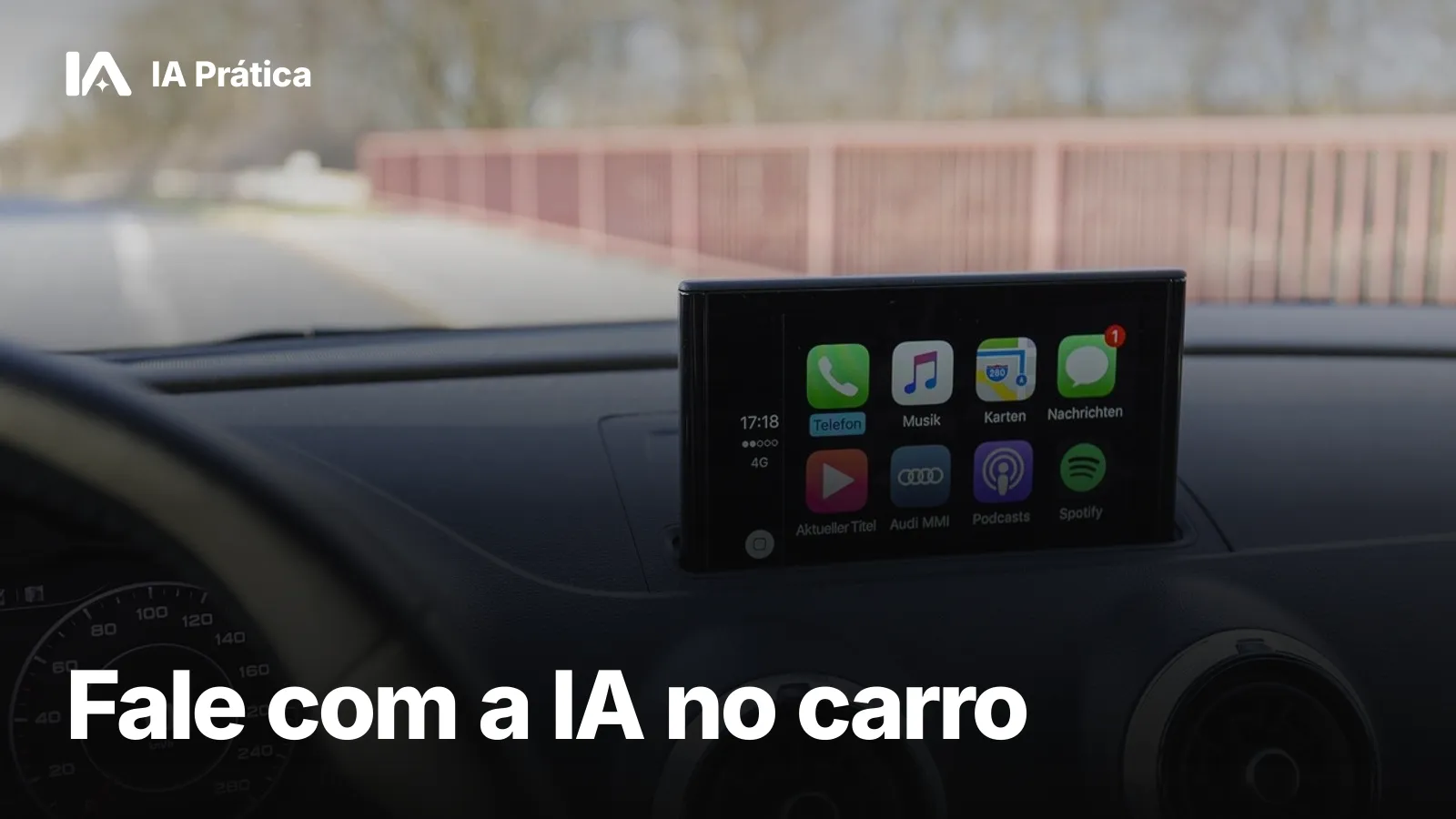 Tela de CarPlay no painel de um Audi A3 com os ícones de Telefone, Música, Mapas e Mensagens